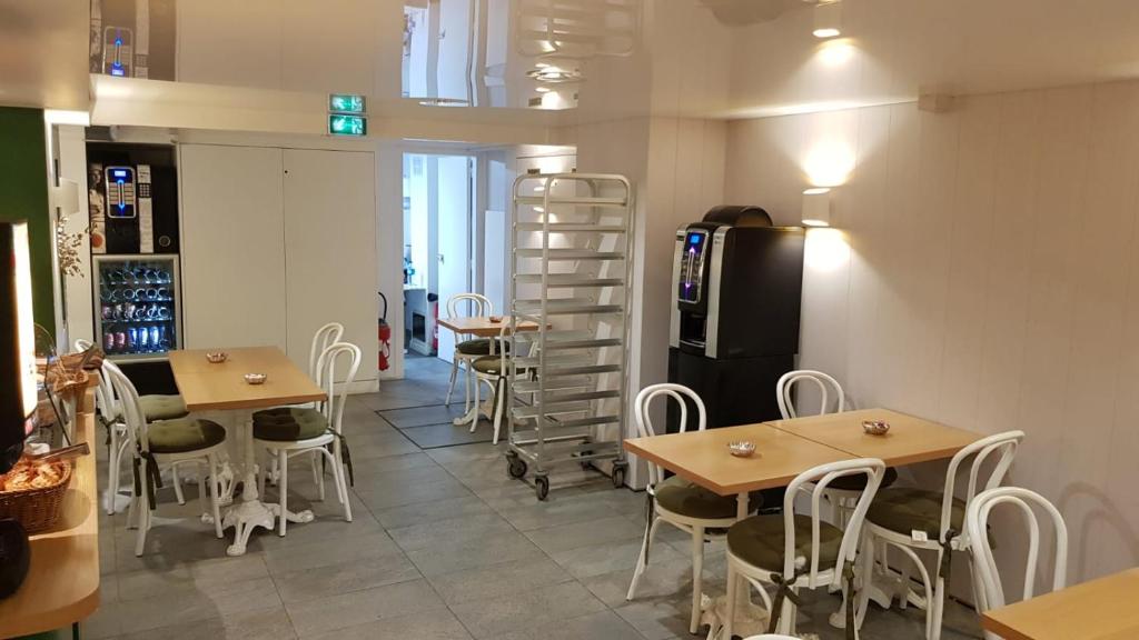 Hôtel Sunny - Resim 14