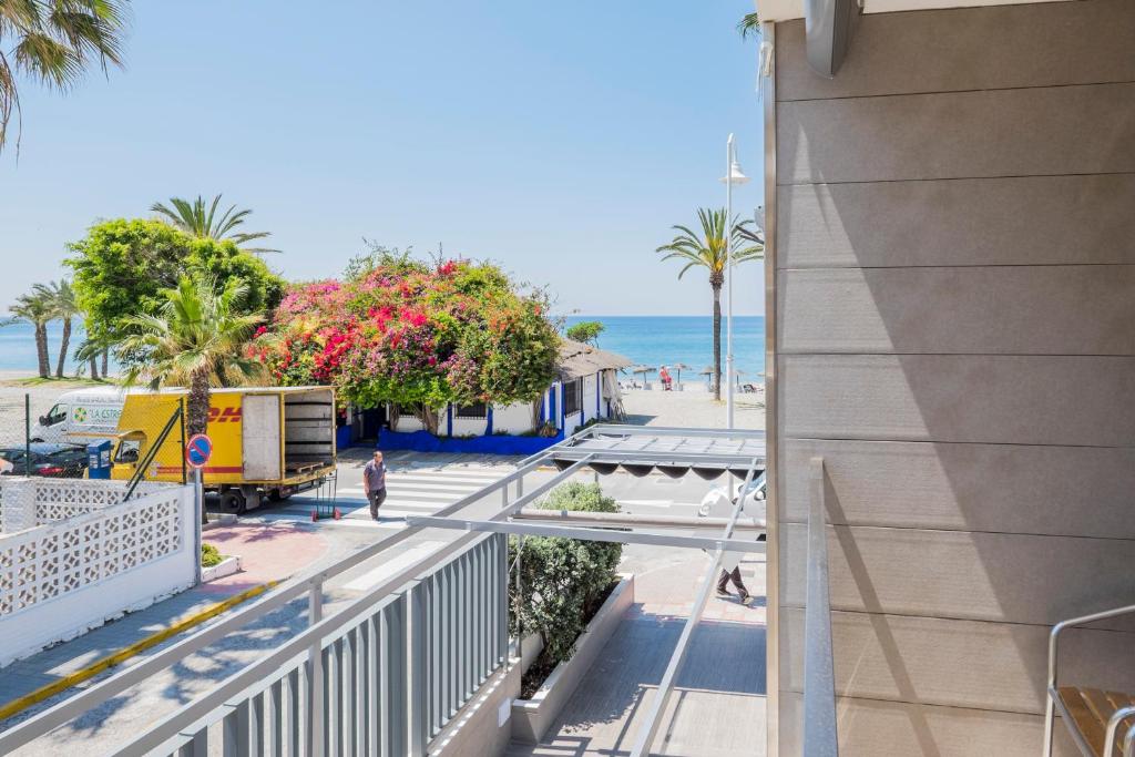 H Boutique la Caleta bay - 部分海景套房