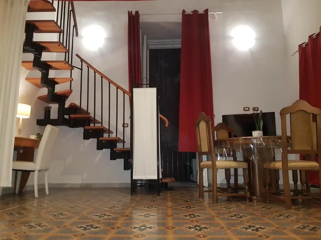 Indipendent Apartment, Arzano, Italy