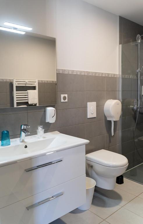 Koupelna v ubytování Hôtel Juantorena