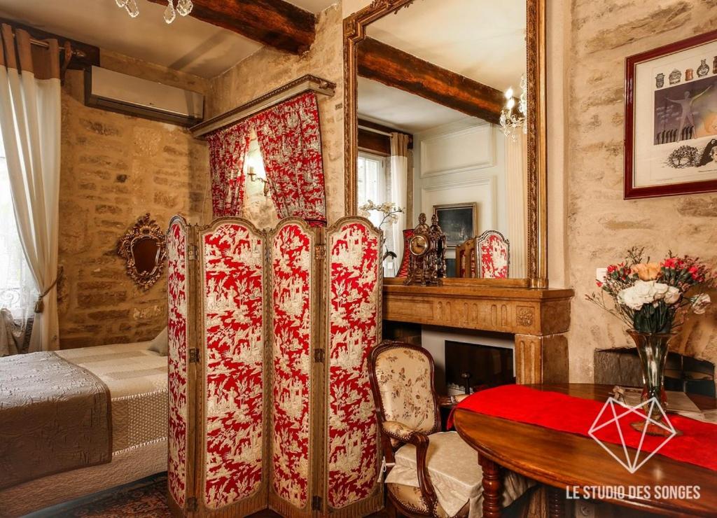 Chambre d'hôtes Le Petit Tertre - Apartment - Roman