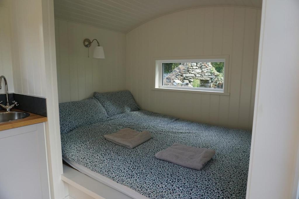 Postel nebo postele na pokoji v ubytování Ballyroe Accommodation