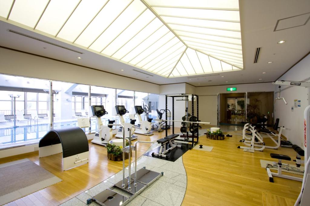 Fitness centrum a/nebo fitness zařízení v ubytování NASPA New Otani