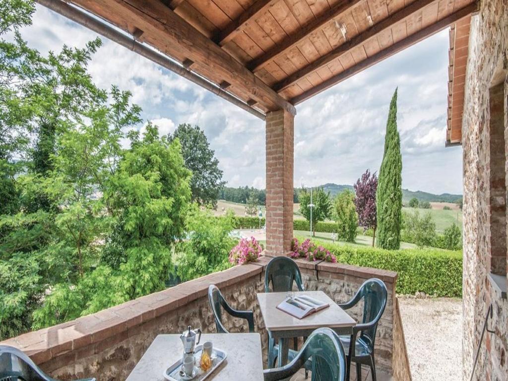 Kép Farmhouse near Siena with Scenic Views szállásáról Casole dʼElsában a galériában