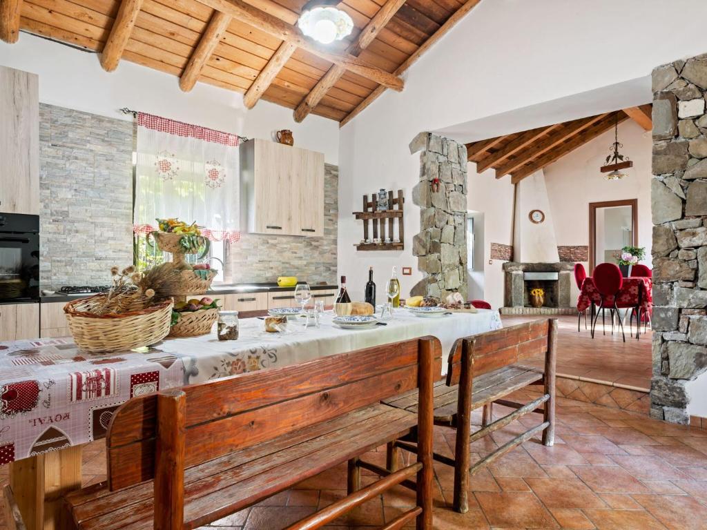 Fotografia z galérie ubytovania Belvilla by OYO Casa Otaiti v destinácii Maniace