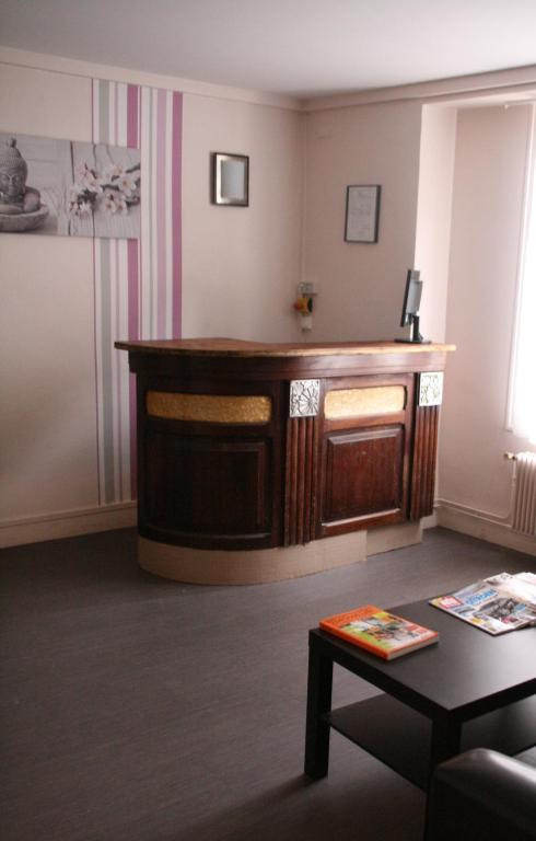 Hôtel du Roussillon - Resim 12