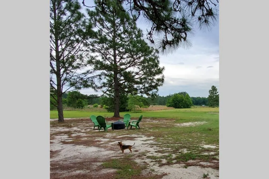 Quiet Country Living, Aberdeen, United States