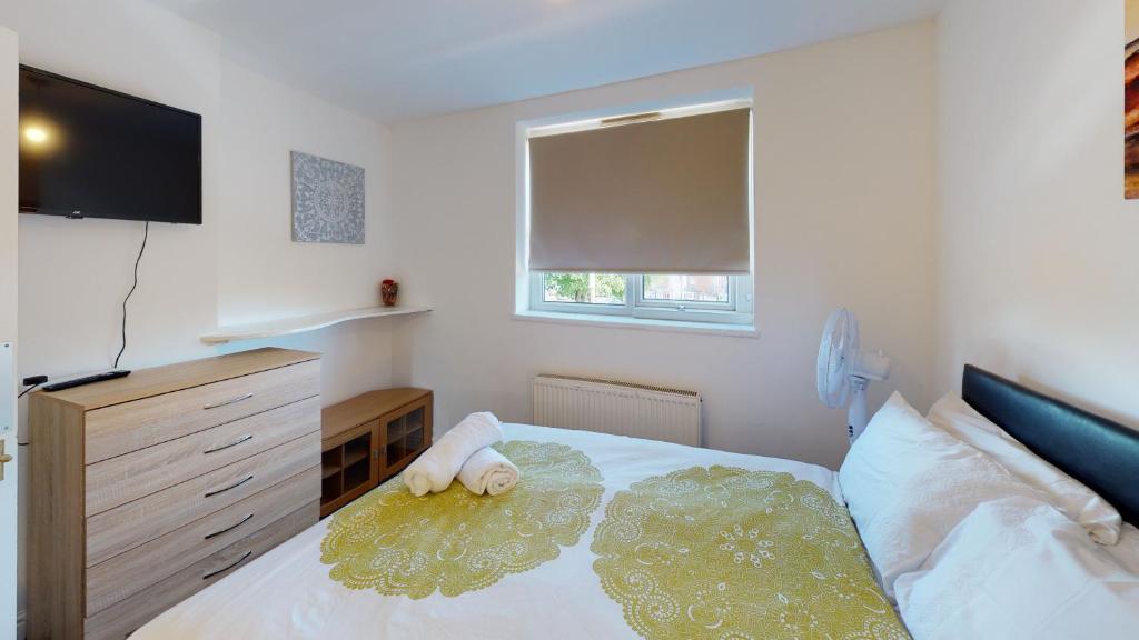 J kyns Apartment 2 Bedrooms house with two double beds