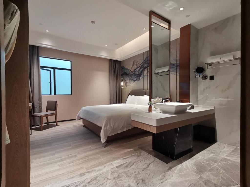 Paco Hotel Jinfeng Metro Guangzhou - Habitación Individual Superior