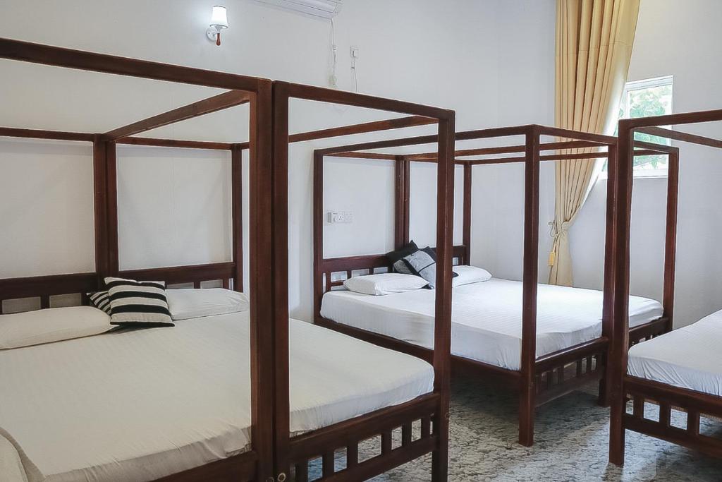 Sunset View Beach Hotel - 14