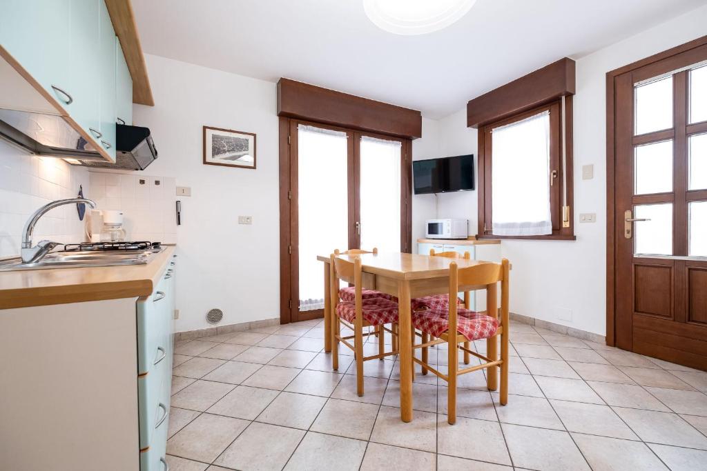 Appartamenti Lignano Sabbiadoro - Villa Ammiraglia - Appartement Met Uitzicht Op De Tuin