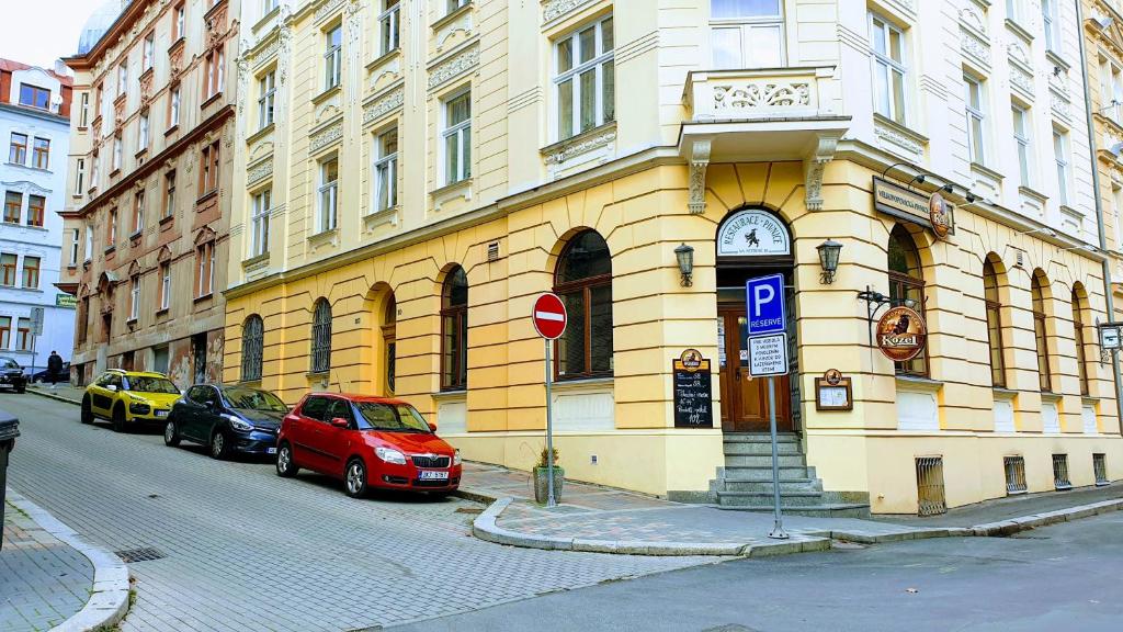 Budynek, w którym mieści się apartament