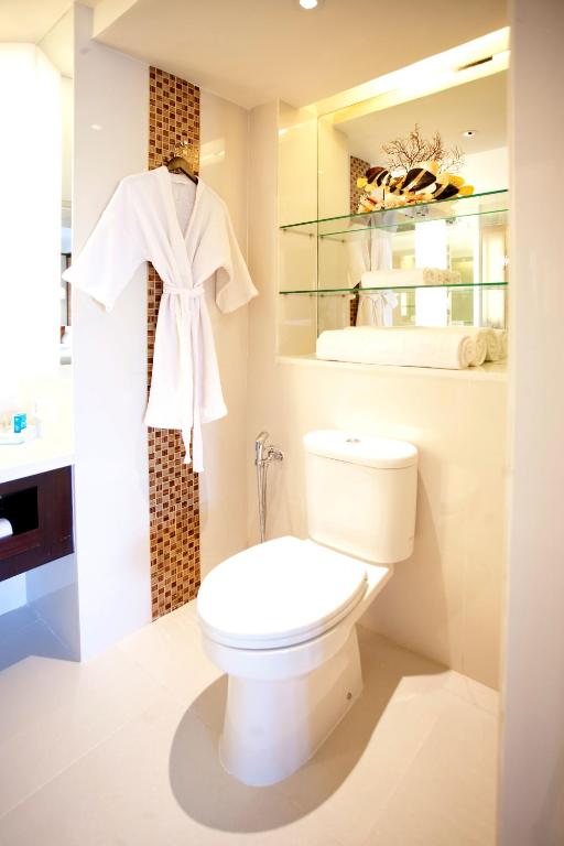 Novotel Lombok Resort & Villas - 5