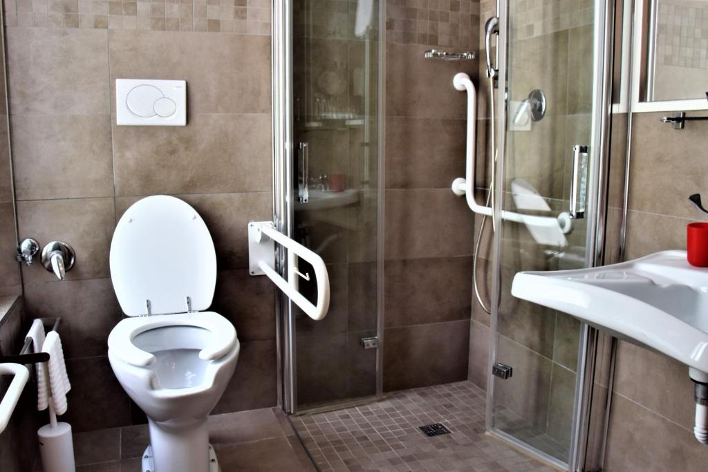 Un baño de Hotel Paolo II