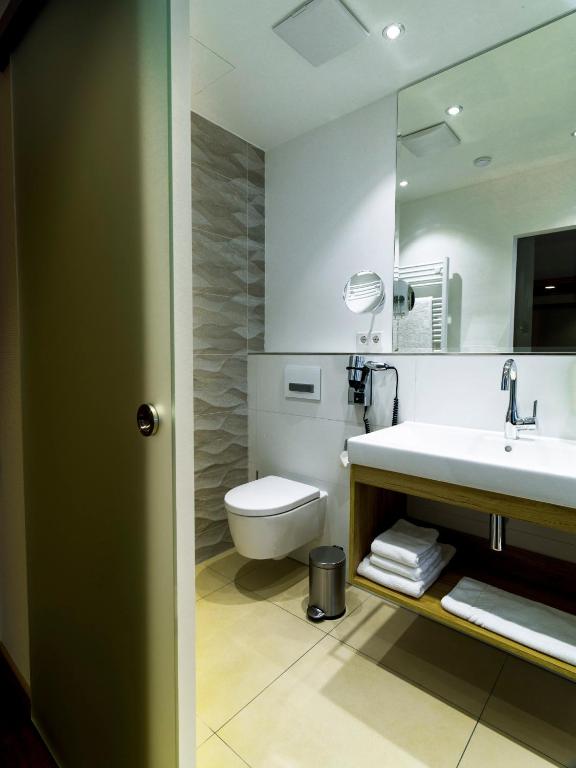 Koupelna v ubytování Hotel Asemann Planegg