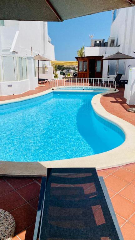 Bazén v ubytování Hotel Kennedy Nova nebo v jeho okolí