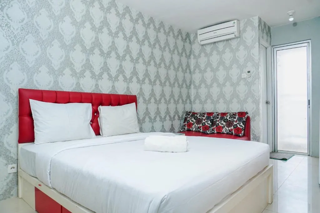 Best Studio Room @ Bassura City Apartment By Travelio, Jakarta, Indonesia