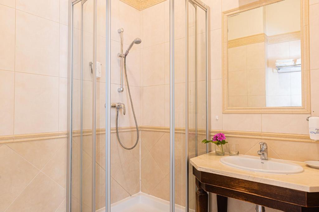 Pałac Paulinum - 11