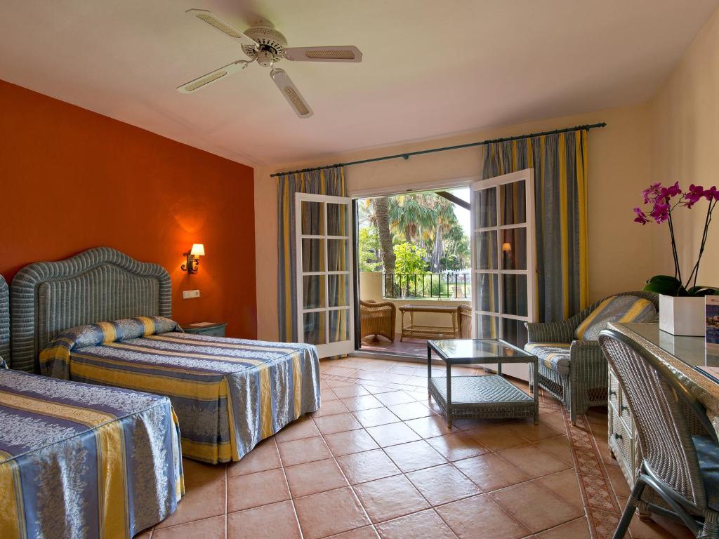 
Standard Room with Balcony
