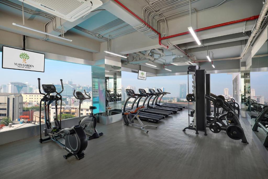 Fitness centrum a/nebo fitness zařízení v ubytování Yuan Garden Pasar Baru