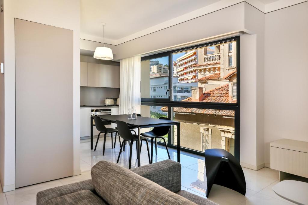 Kuchyň nebo kuchyňský kout v ubytování Residenza Leca Colonna