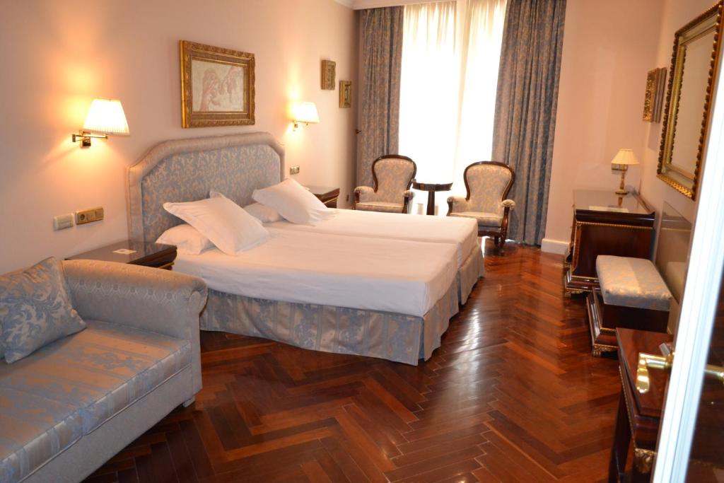 Hotel Alameda Palace - 13