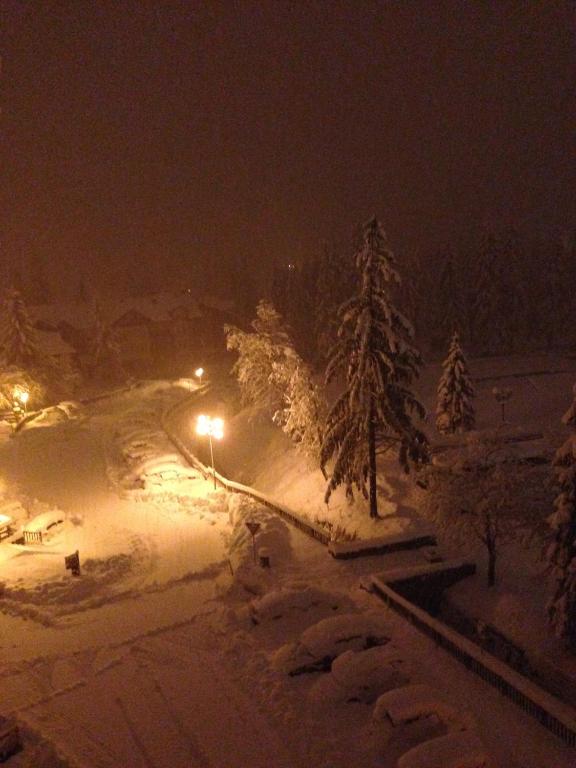Obiekt B&B La Montanara zimą