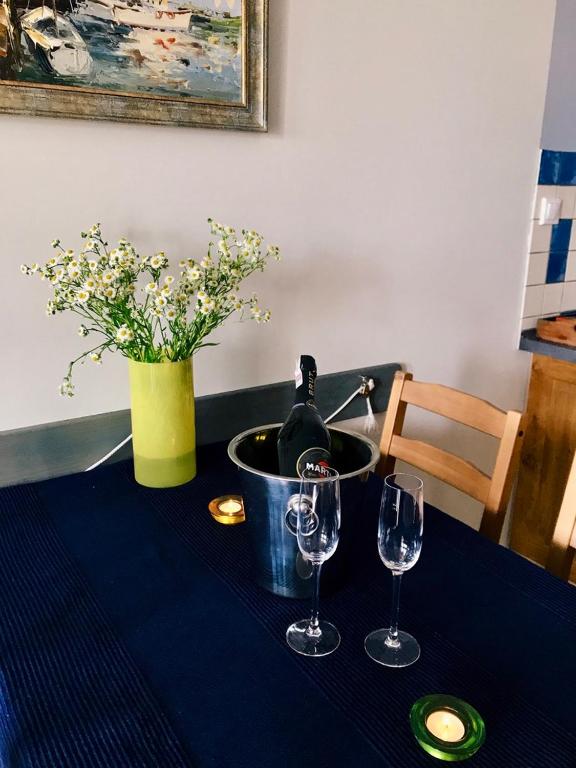 Nápoje v ubytovaní Apartament Regata w sercu Mariny w Ustce