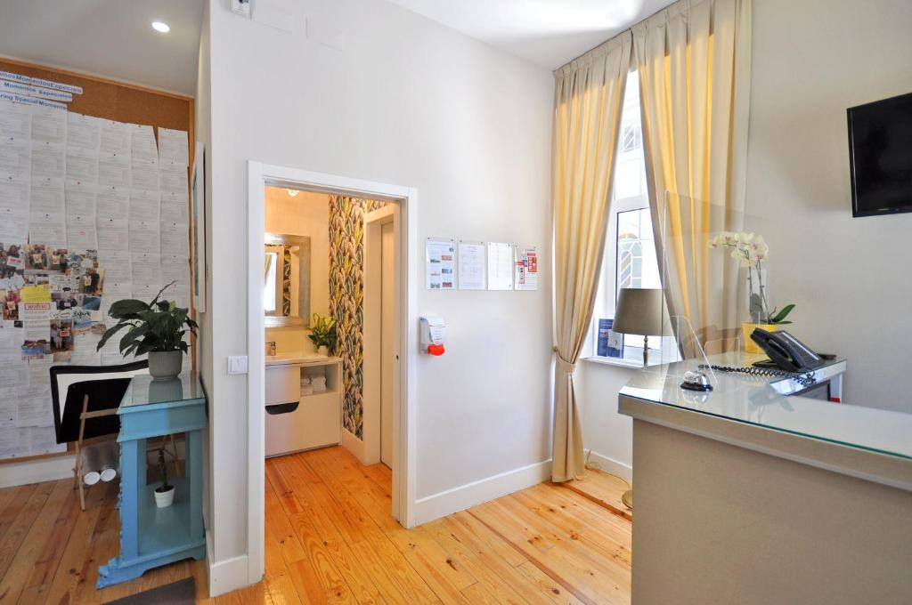 Porto Charming Hotel - Resim 9