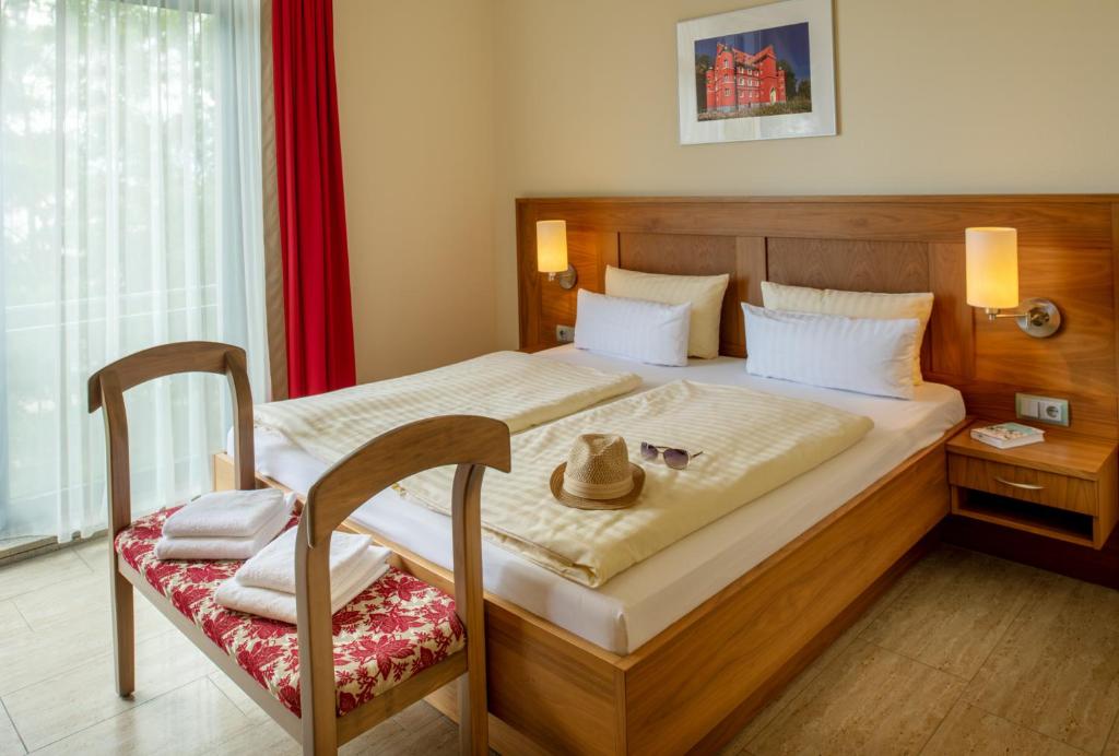 Recknitztal-Hotel Marlow - Standard Double Or Twin Room