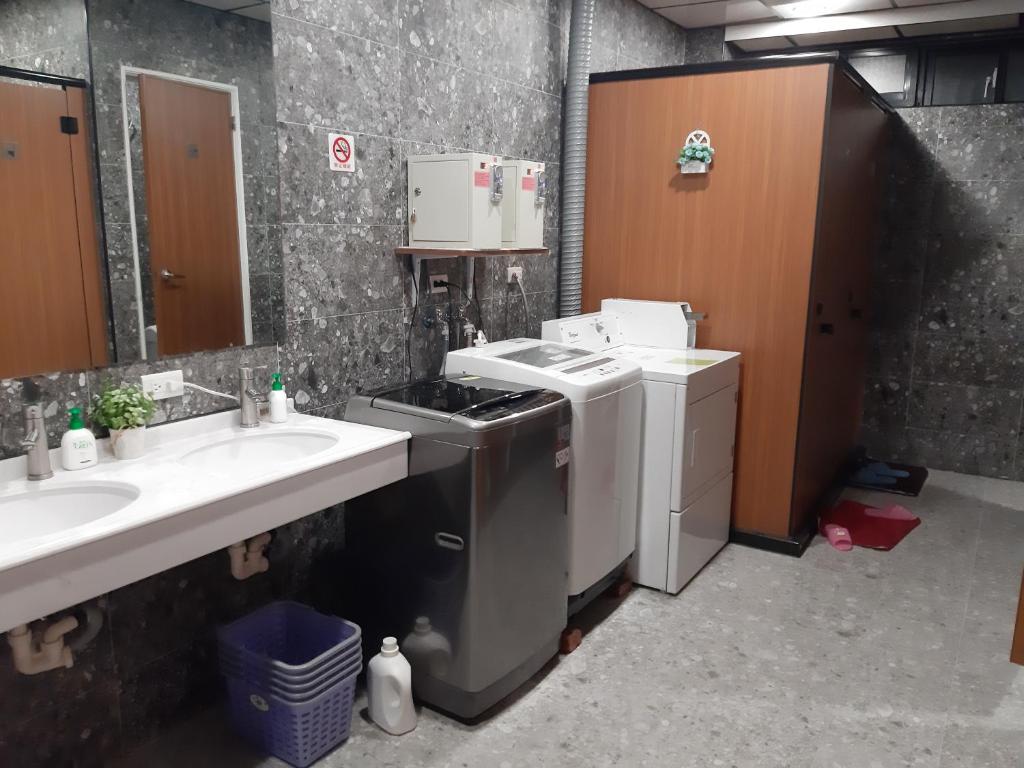 Koupelna v ubytování Quiet Hostel - Minquan Inn