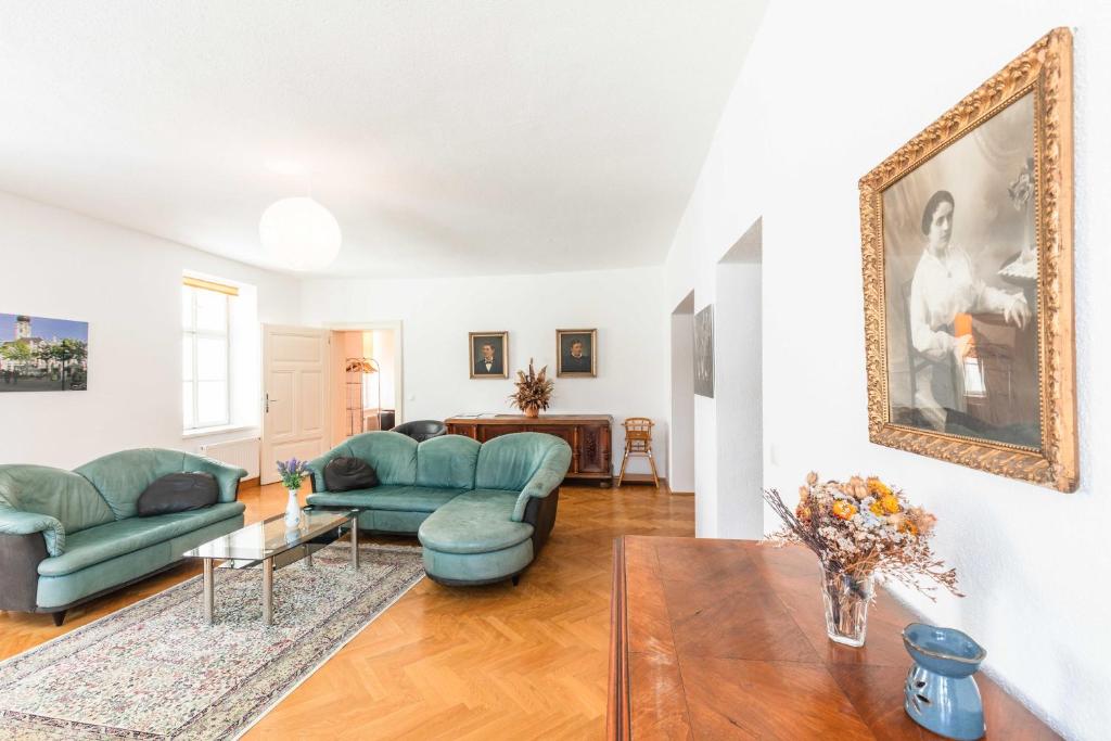 Posezení v ubytování Ferienwohnung St. Pölten Rathausplatz