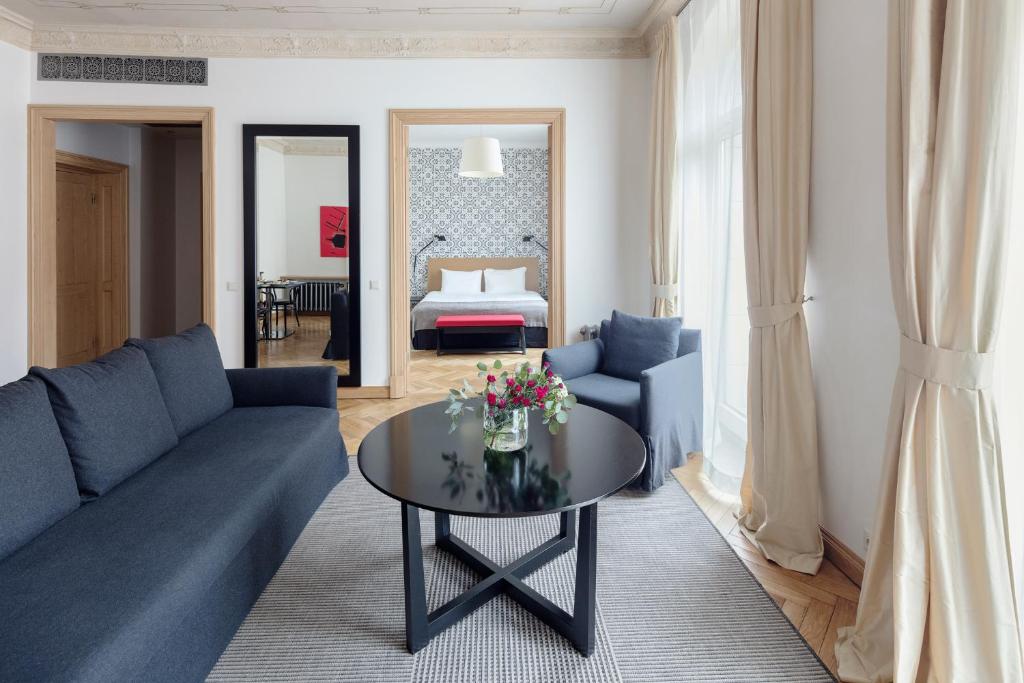 Posezení v ubytování Neiburgs Hotel