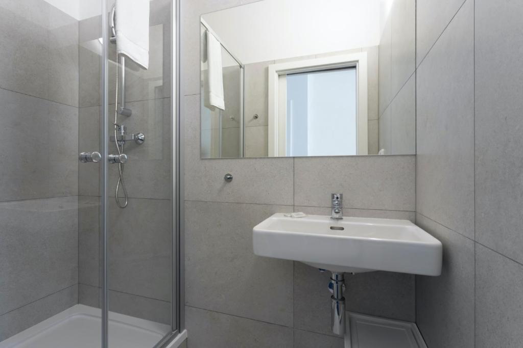 Hotel AMITY - Resim 6