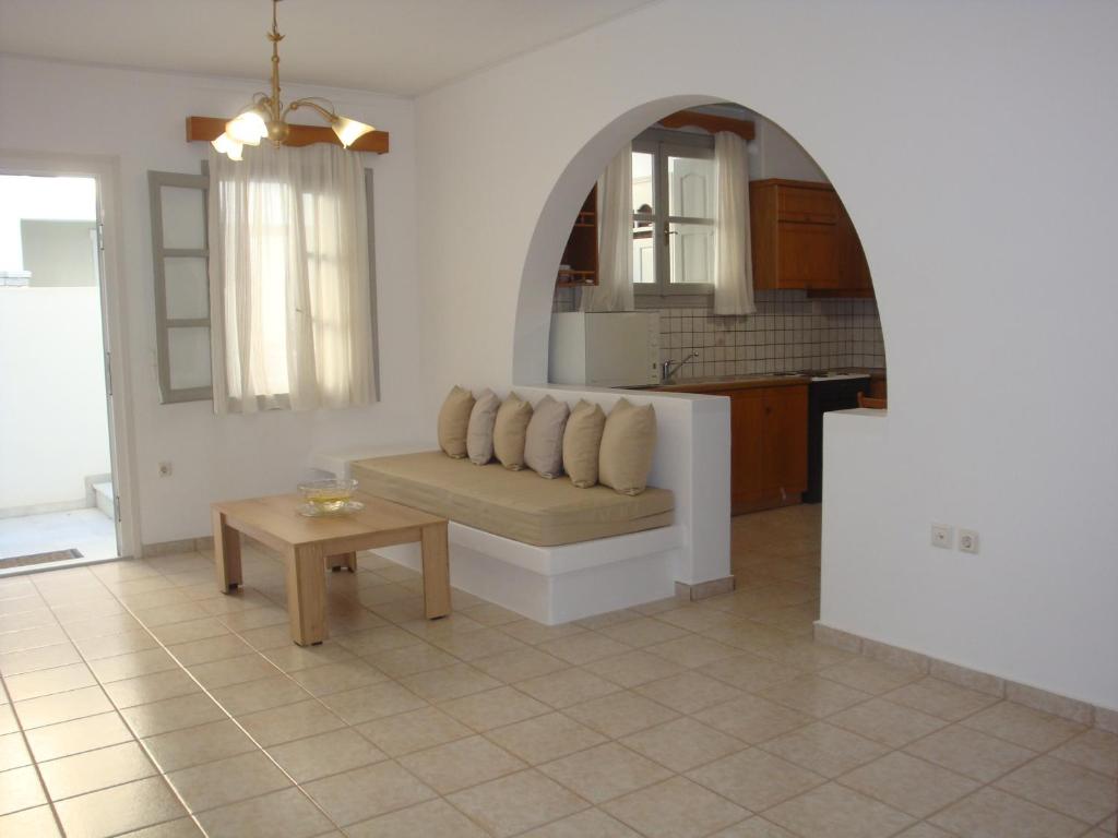 Posezení v ubytování 'Naxian family apartment'