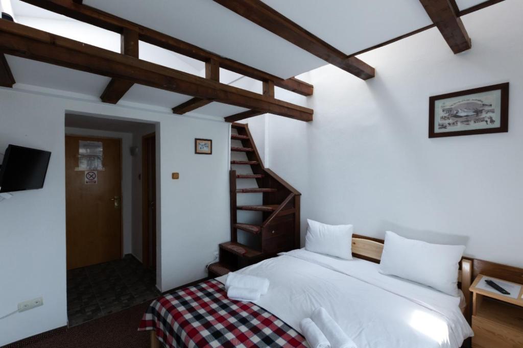 Club Rossignol - Resim 14