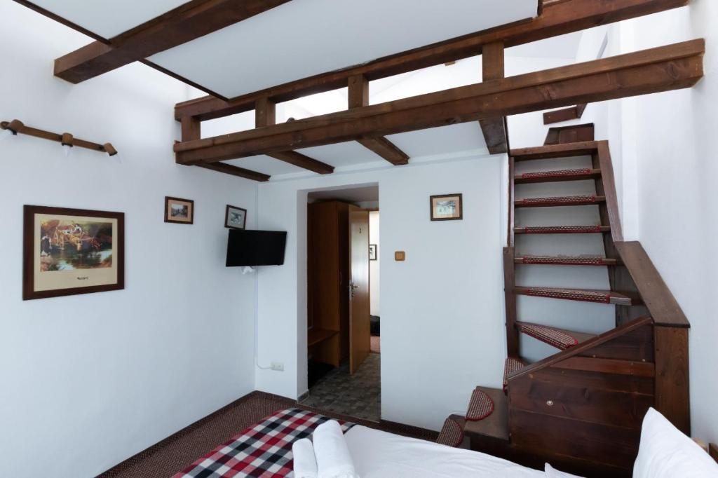 Club Rossignol - Resim 5