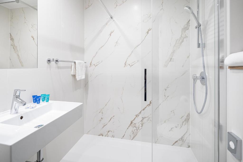 Maloves Resort & Spa - 16