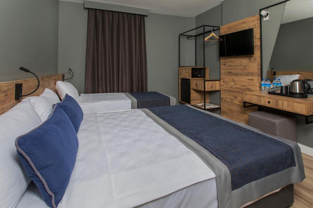 Pure Blanche Hotel - 12