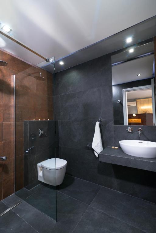 Łazienka w obiekcie Hotel Asterias