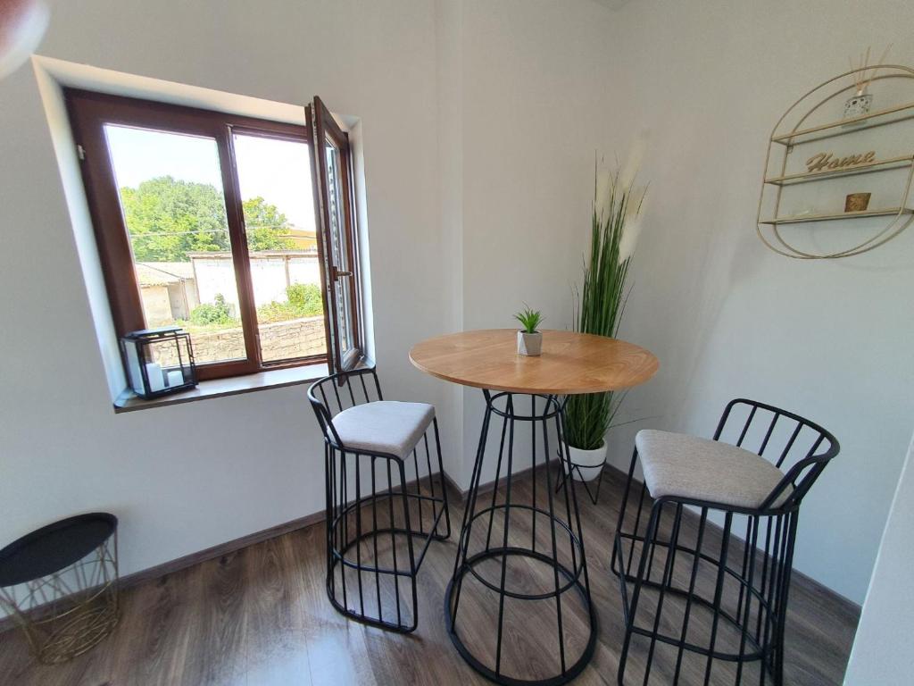 Część wypoczynkowa w obiekcie Arena Delight Studio Apartments