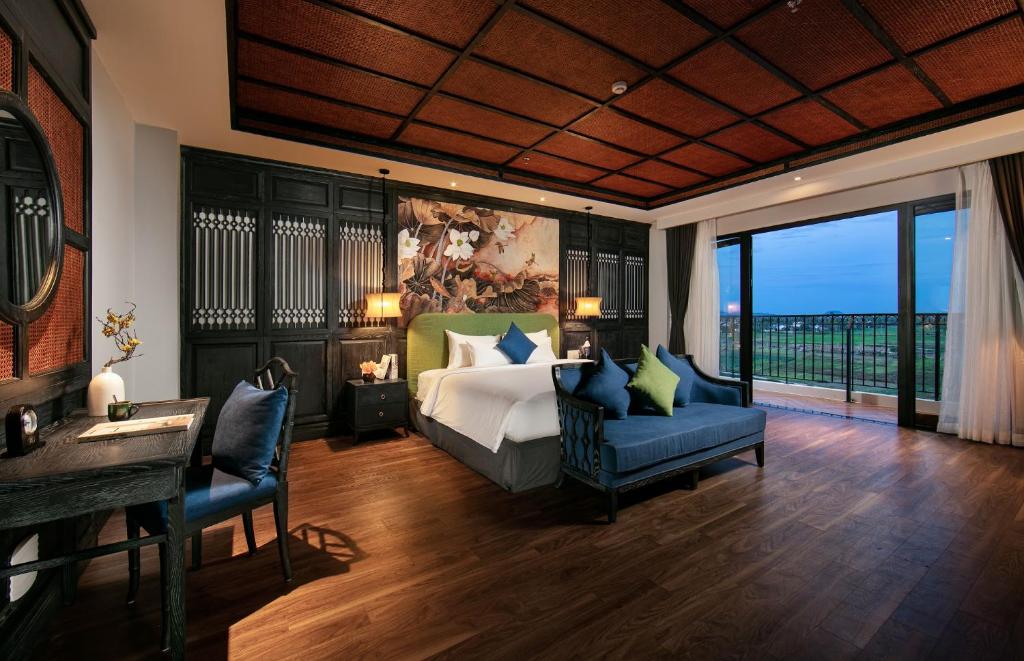 Posezení v ubytování Shining Riverside Hoi An Boutique & Spa
