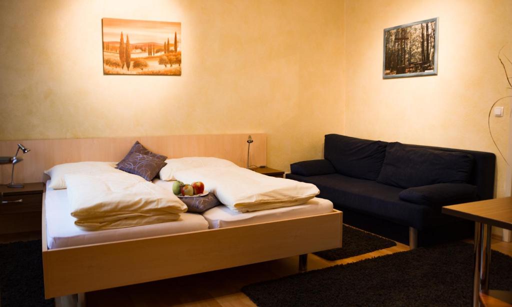 Postel nebo postele na pokoji v ubytování Gasthof Familie Hutter