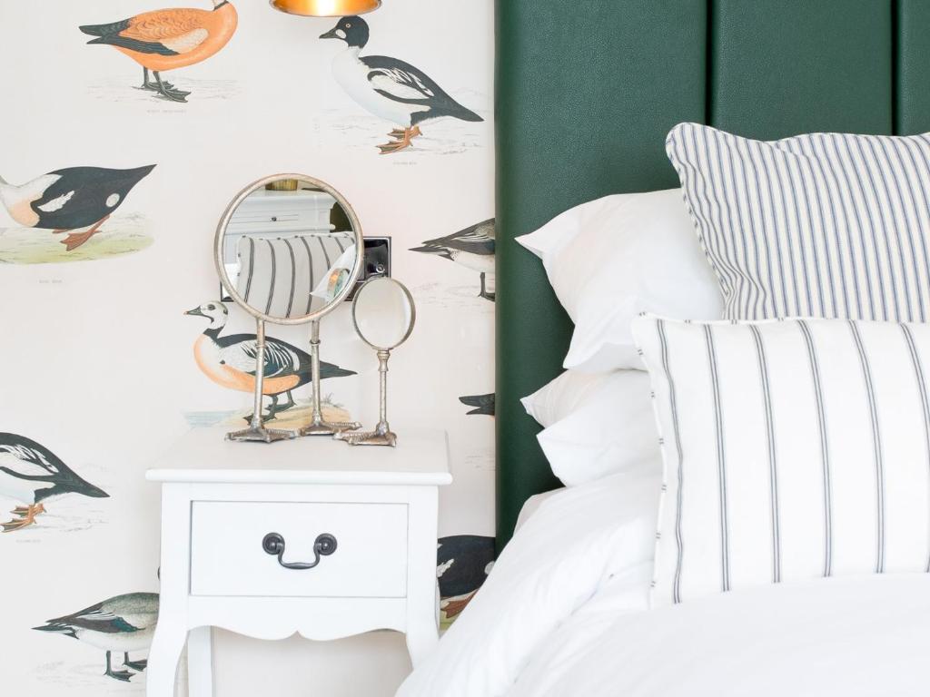 The Cornish Arms - Deluxe Junior Suite
