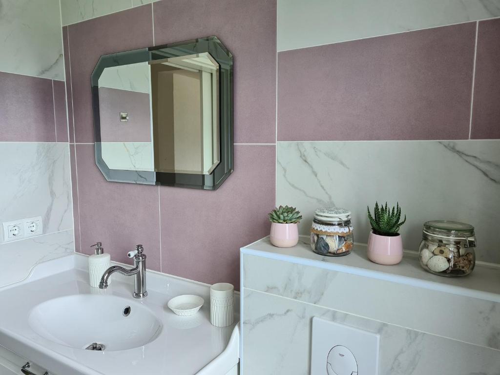 Koupelna v ubytování Felsenburgapartment