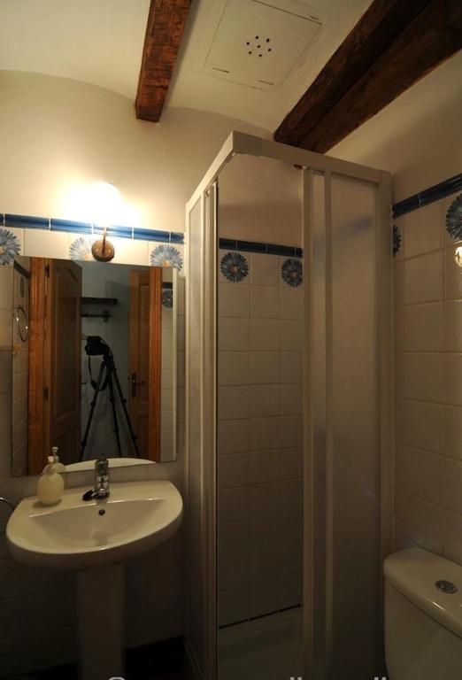Koupelna v ubytování Casa Estivill