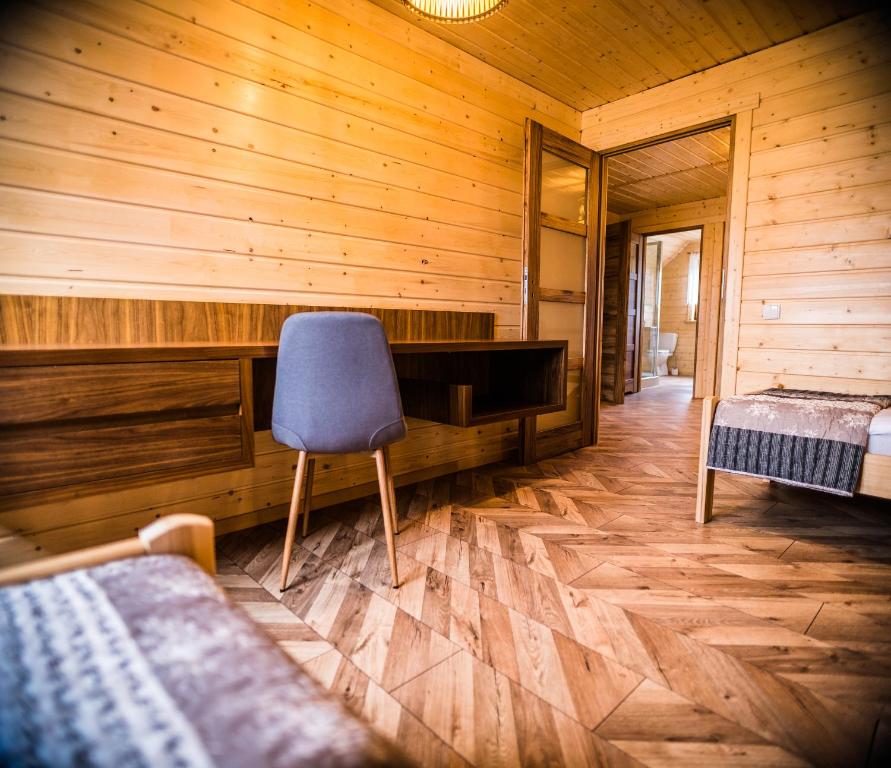 Posedenie v ubytovaní Kraina Dauby