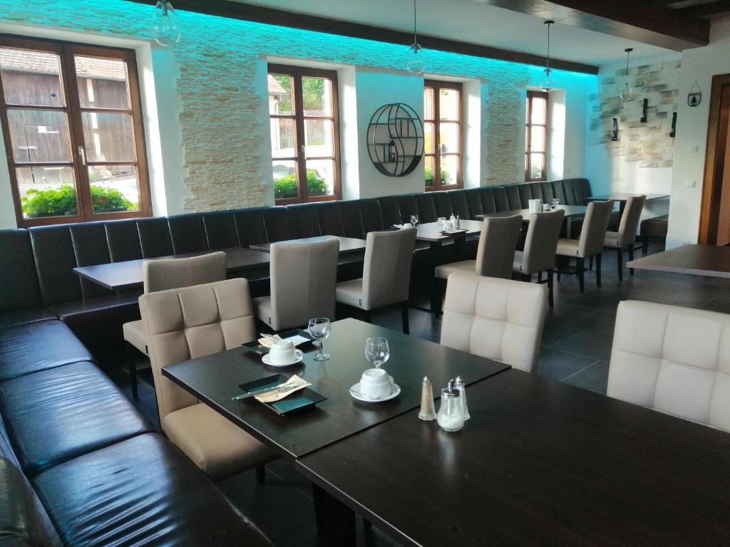 Posezení v ubytování Hotel Wilder Mann