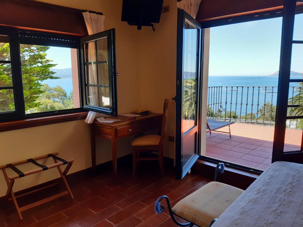 Hotel Rústico Punta Uia - Tweepersoonskamer Met Balkon En Uitzicht Op Zee