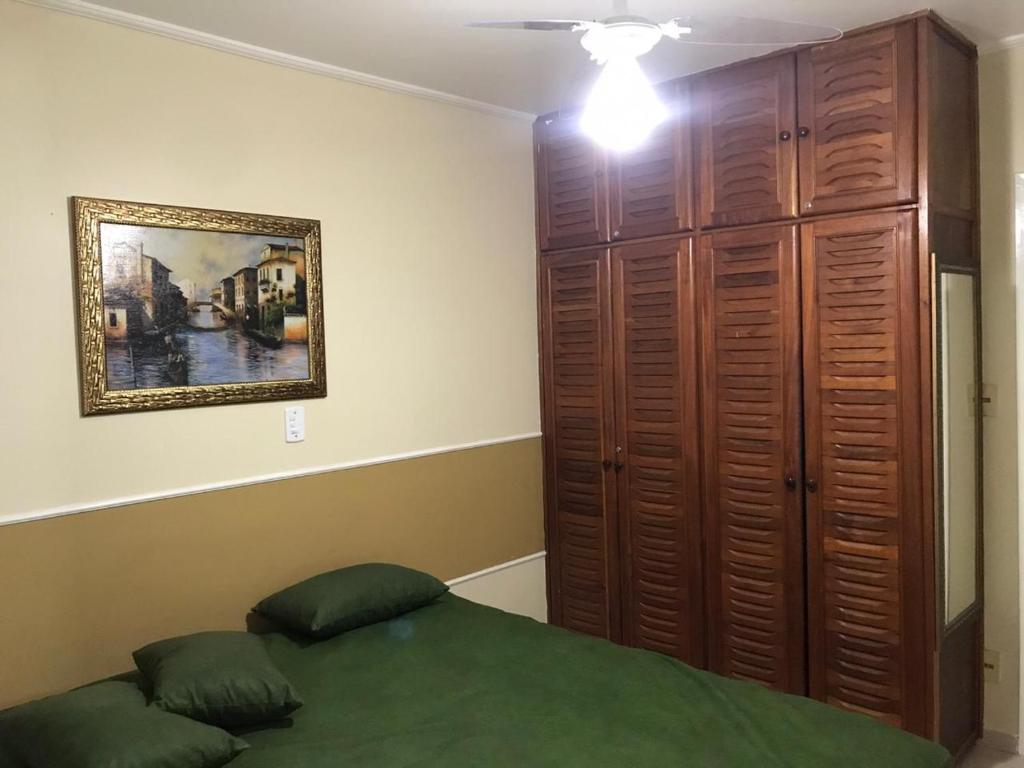  PRAIA GRANDE- UBATUBA- parte nobre - Cond SAN MARINO